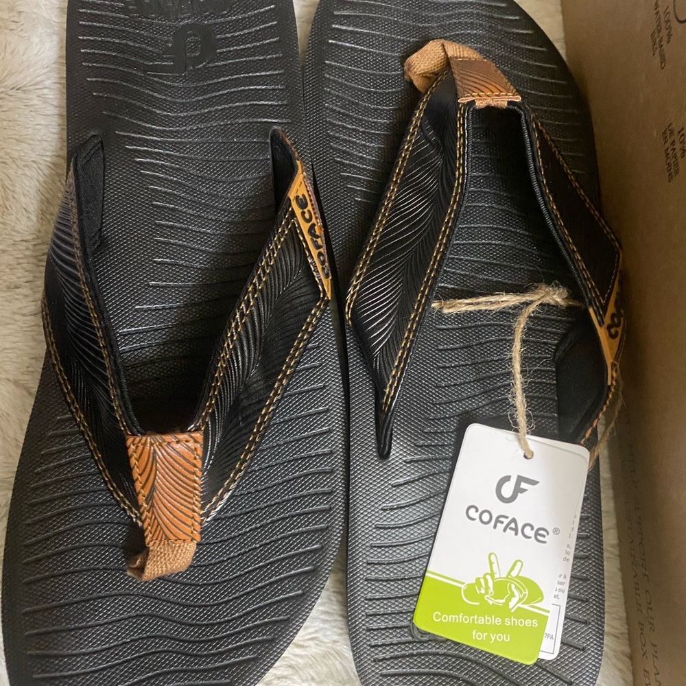 Coface Men's Yoga Mat Black and Brown Flip-Flops